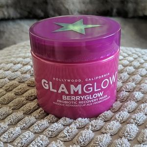 GLAMGLOW Skincare - *NEW* GLAMGLOW BerryGlow Probiotic Mask GLAMGLOW Skincare - *NEW* GLAMGLOW BerryGlow Probiotic Mask